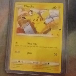 Pikachu mcdonalds non holo